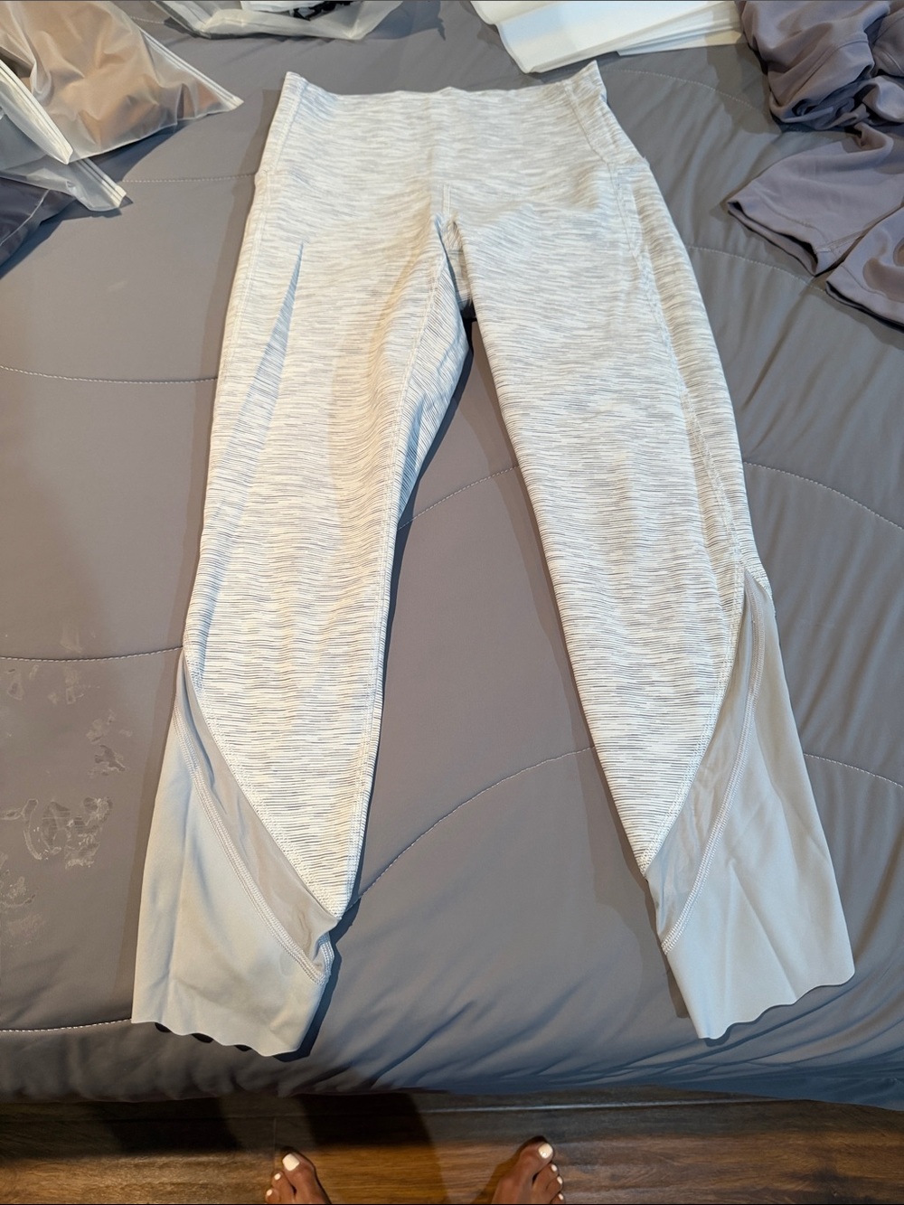 lululemon athletica Light Gray Mesh-Panel Leggings